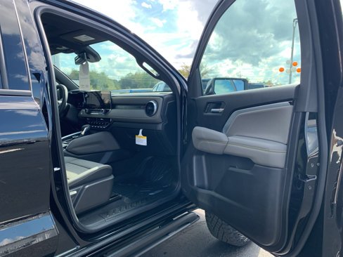 New 2026 Chevrolet Colorado ZR2 w/ Technology Package image 28