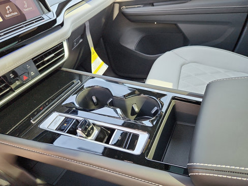 New 2025 Volkswagen Atlas Cross Sport SEL Premium R-Line image 20
