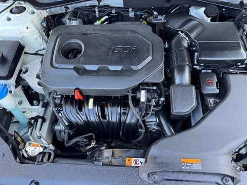 Used 2016 Kia Optima LX image 26