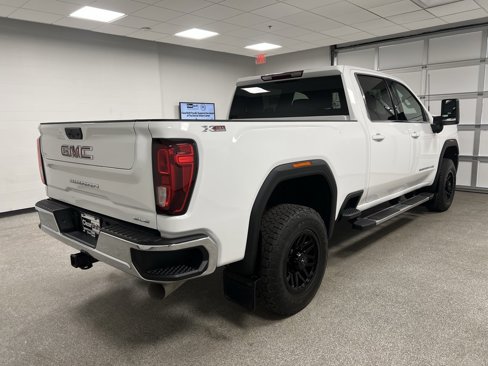 Used 2024 GMC Sierra 3500 SLE w/ SLE Convenience Package image 12