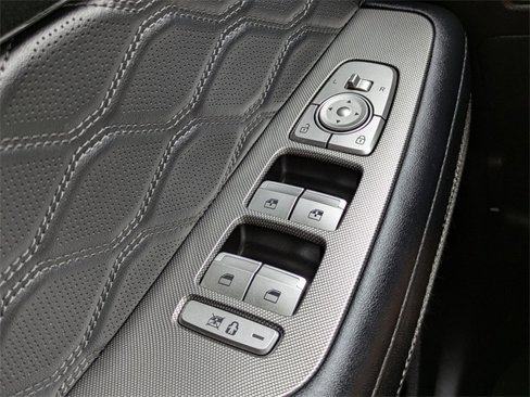 Used 2020 Hyundai Palisade Limited image 28