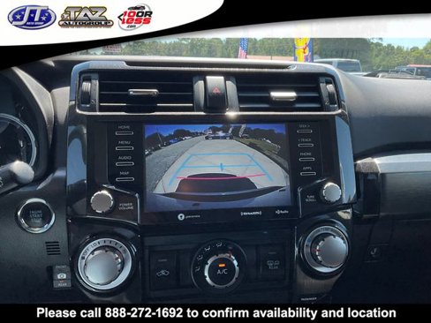 Used 2023 Toyota 4Runner TRD Off-Road image 18