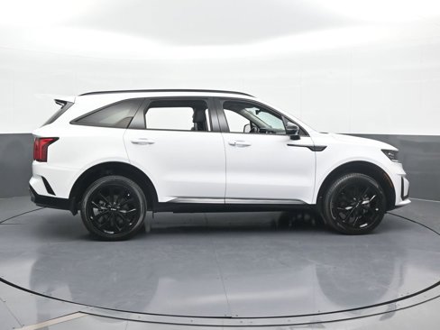 Used 2023 Kia Sorento SX image 7