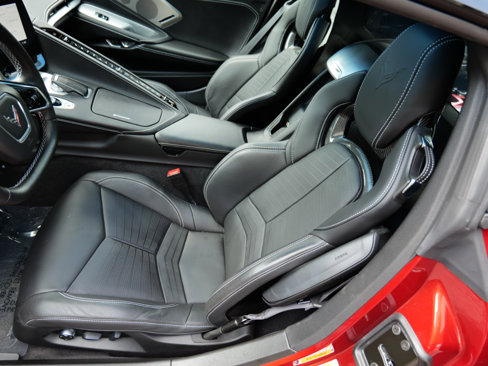 Used 2023 Chevrolet Corvette Stingray Preferred Cpe w/ Z51 Performance Package image 15