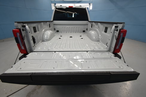 New 2025 Ford F250 Platinum image 34
