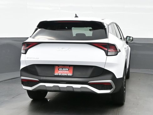 Used 2023 Kia Sportage EX image 5