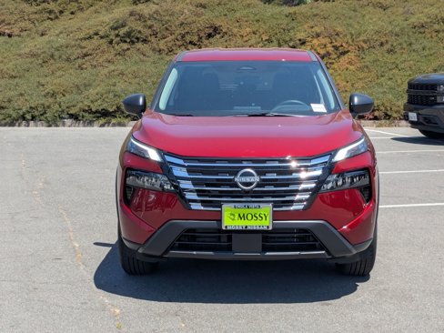 New 2025 Nissan Rogue S image 2