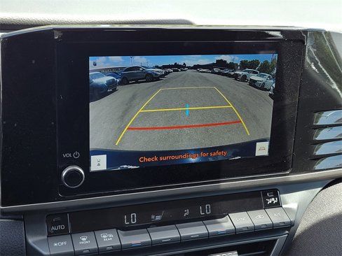 Used 2025 Toyota Camry LE image 16
