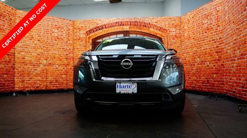 Used 2024 Nissan Pathfinder S image 2