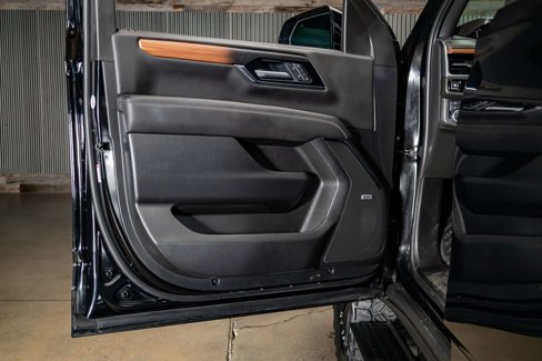 Used 2025 GMC Yukon XL Denali image 35