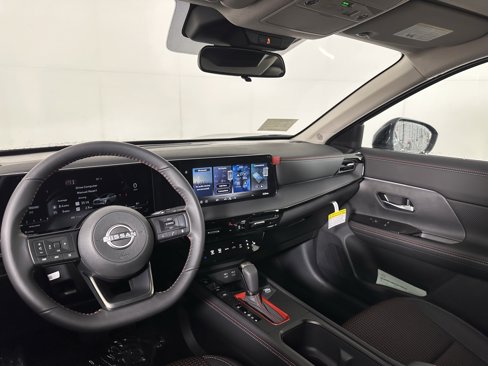 New 2026 Nissan Kicks SR image 35