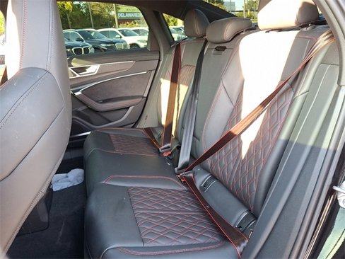 Used 2025 Audi S6 Premium Plus image 9