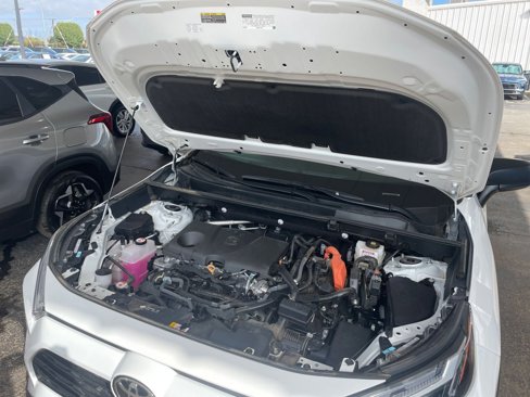Used 2025 Toyota RAV4 LE image 31