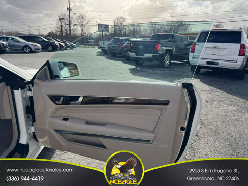 Used 2016 Mercedes-Benz E 400 4MATIC Coupe image 14