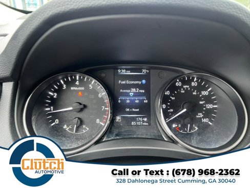 Used 2017 Nissan Rogue SV image 25