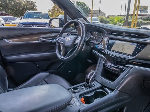 Used 2021 Cadillac XT6 Premium Luxury w/ Platinum Package image 24