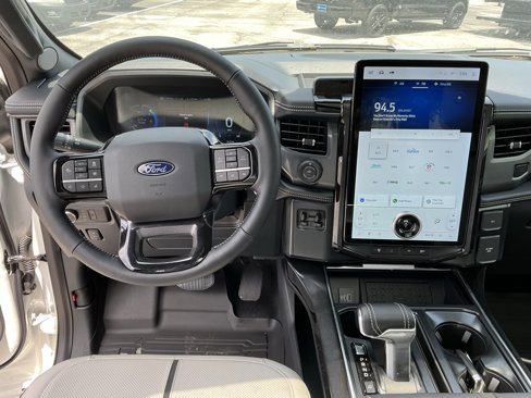 New 2025 Ford F150 Lightning Platinum image 17