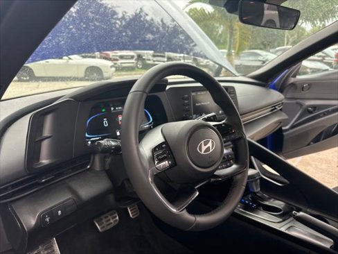 Used 2025 Hyundai Elantra Sport w/ Cargo Package image 8