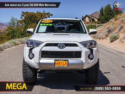 Used 2019 Toyota 4Runner 4WD image 4