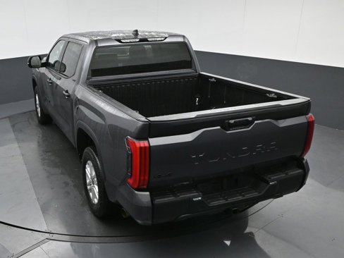 Used 2022 Toyota Tundra SR5 w/ SR5 Convenience Package image 68