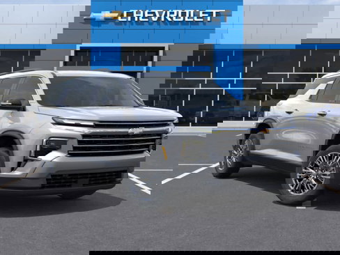 New 2026 Chevrolet Traverse LT w/ Driver Confidence Package image 7
