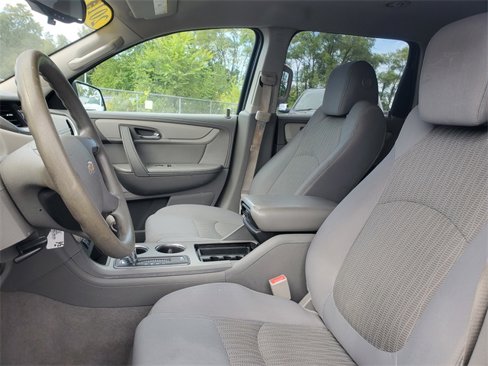Used 2013 Chevrolet Traverse LS image 12