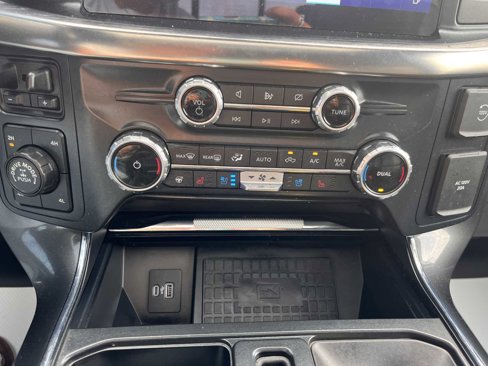 Used 2022 Ford F150 Lariat w/ Equipment Group 502A High image 30