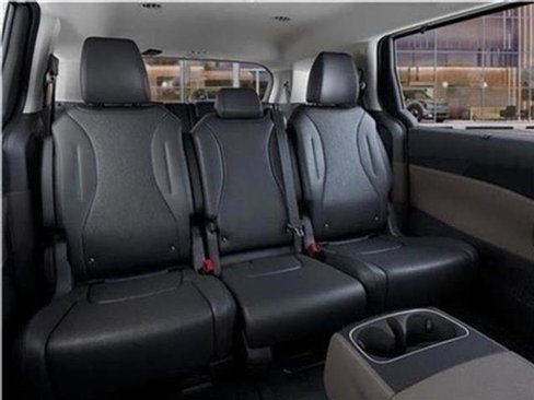 New 2026 Kia Carnival EX image 97