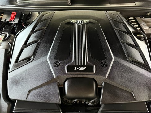 Used 2020 Bentley Bentayga Design Series image 56