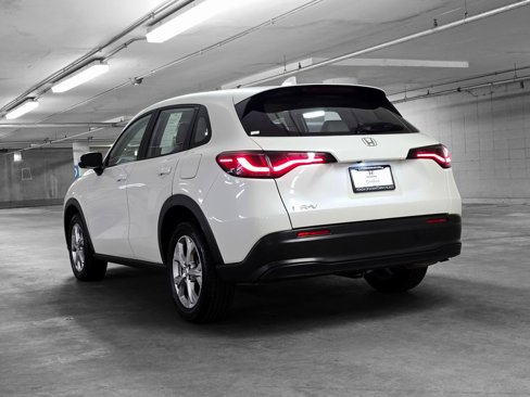 Certified 2024 Honda HR-V LX image 5