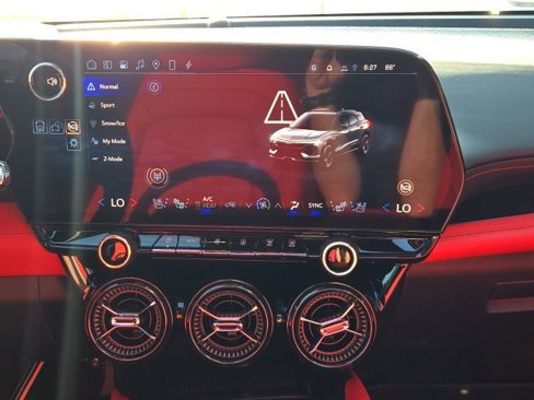 New 2025 Chevrolet Blazer EV SS image 21