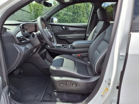 New 2026 Buick Enclave Sport Touring w/ Power Package image 9