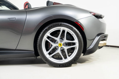 Used 2025 Ferrari Roma Spider image 14