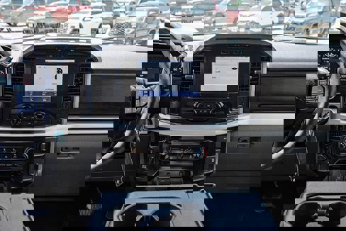 Used 2023 Ford F150 XLT image 11