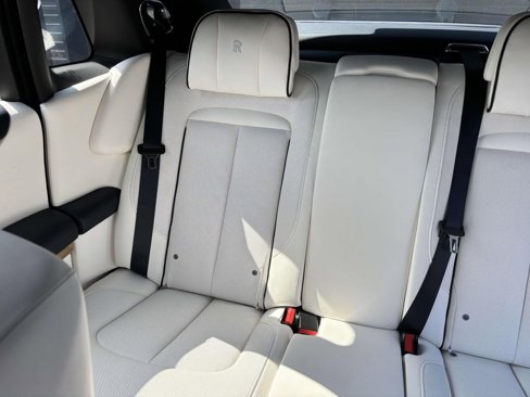 New 2025 Rolls-Royce Ghost image 32