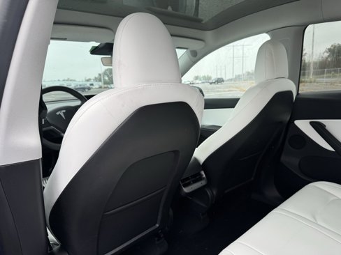 Used 2020 Tesla Model Y Performance image 14