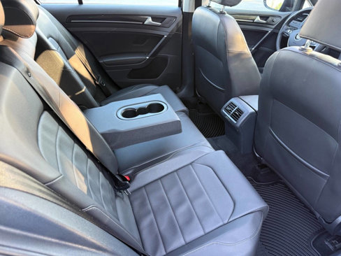 Used 2015 Volkswagen Golf TDI SEL w/ Lighting Package (SEL) image 24