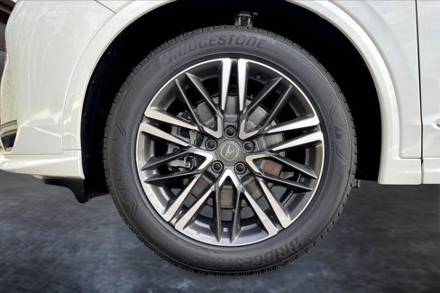 New 2025 Acura MDX SH-AWD w/ Advance Package image 12