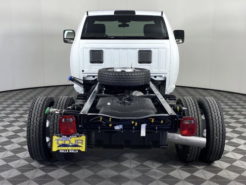 New 2024 RAM 5500 Tradesman image 12