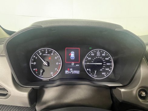 Used 2024 Subaru Crosstrek 2.5i Limited image 17