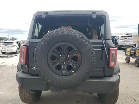 Used 2024 Ford Bronco Wildtrak image 4
