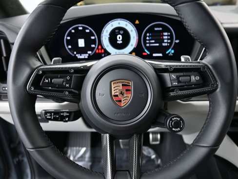 Certified 2025 Porsche Cayenne GTS image 29