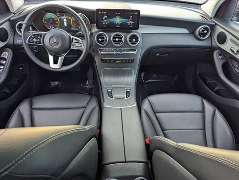 Used 2022 Mercedes-Benz GLC 300 image 18