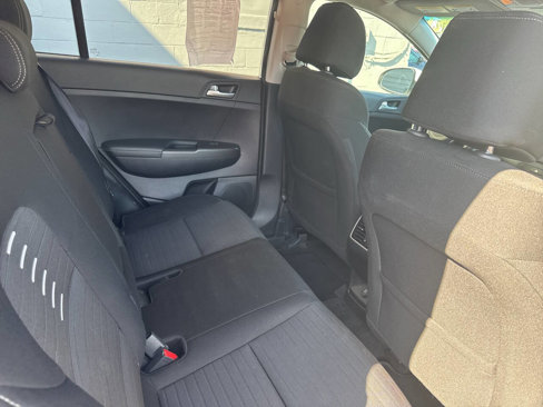 Used 2017 Kia Sportage LX w/ LX Popular Package image 29