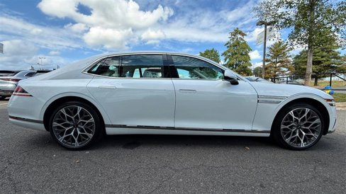 Used 2024 Genesis G90 3.5T image 7