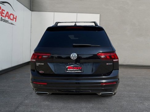 Used 2021 Volkswagen Tiguan SE R-Line image 16