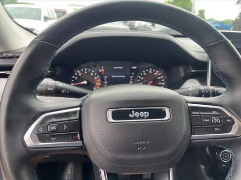 Used 2022 Jeep Compass Latitude w/ Convenience Group image 17