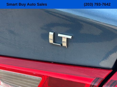 Used 2024 Chevrolet Malibu LT image 11