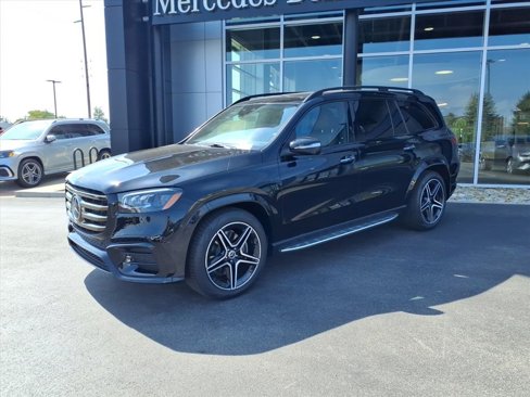 New 2026 Mercedes-Benz GLS 450 4MATIC image 2