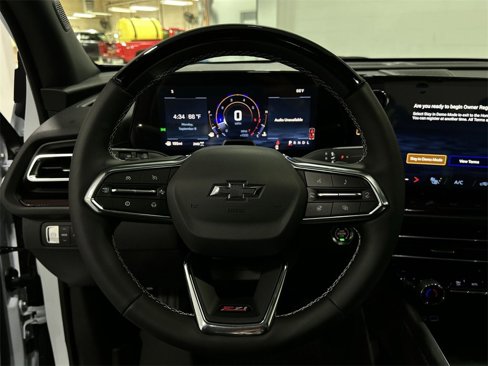 New 2026 Chevrolet Traverse Z71 w/ Enhanced Driving Package image 11